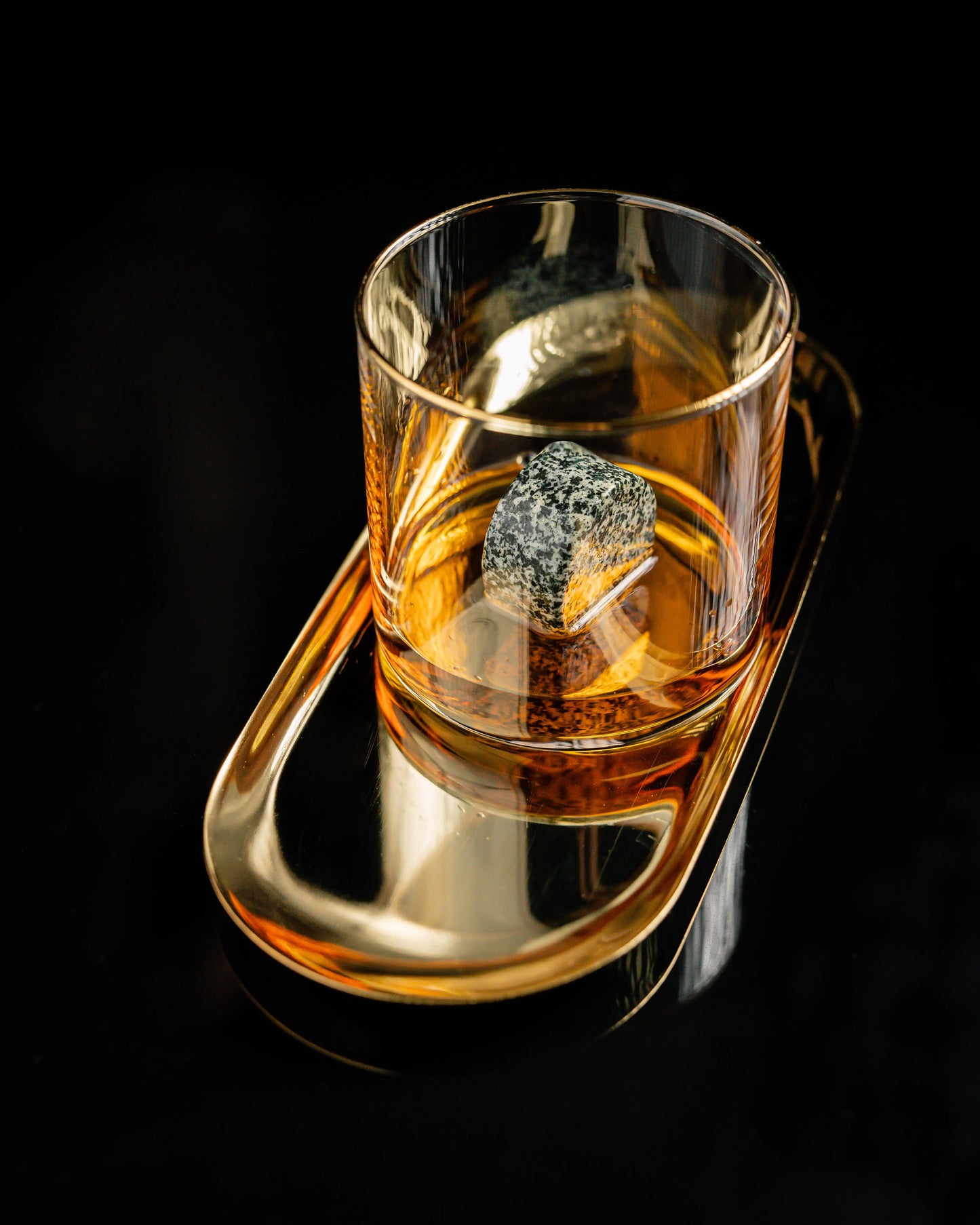 Elegant Smoker's Ensemble - Connoisseur's Choice