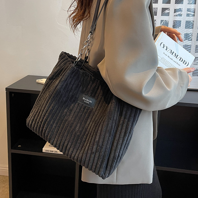 Vintage Chic Large Tote Bag