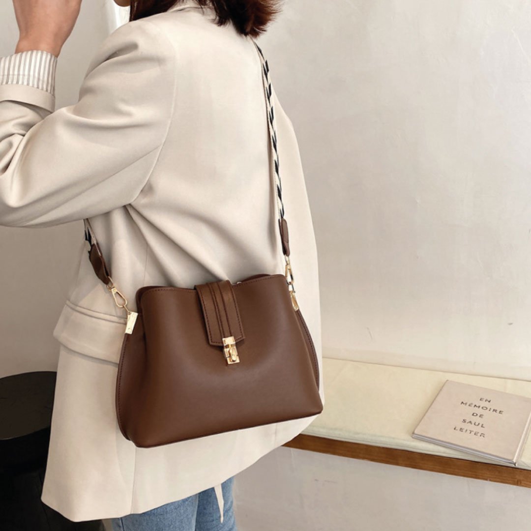 Chic Checkered Convertible Bag ChicCharm