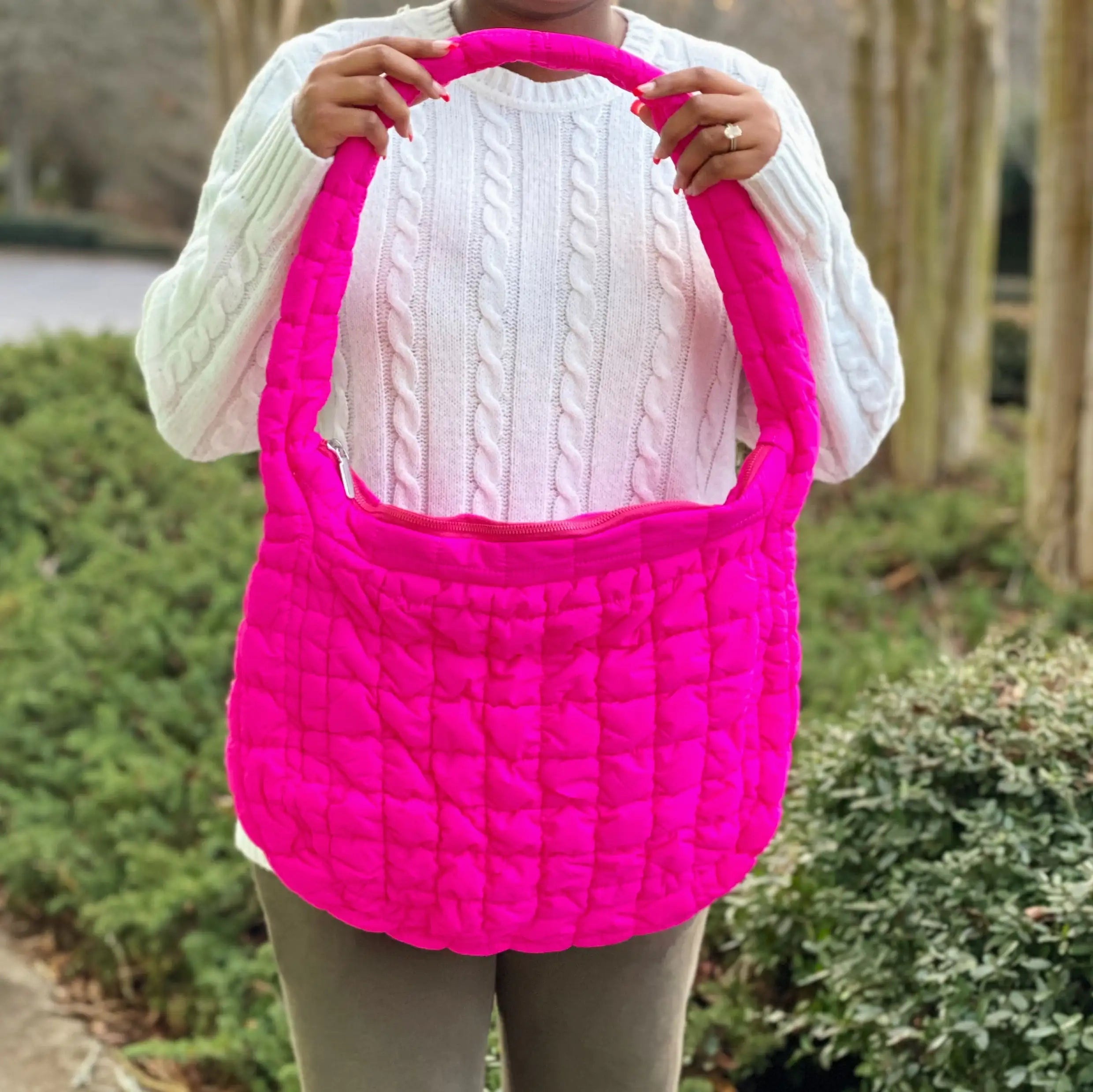 Chic Quilted Carryall Bag