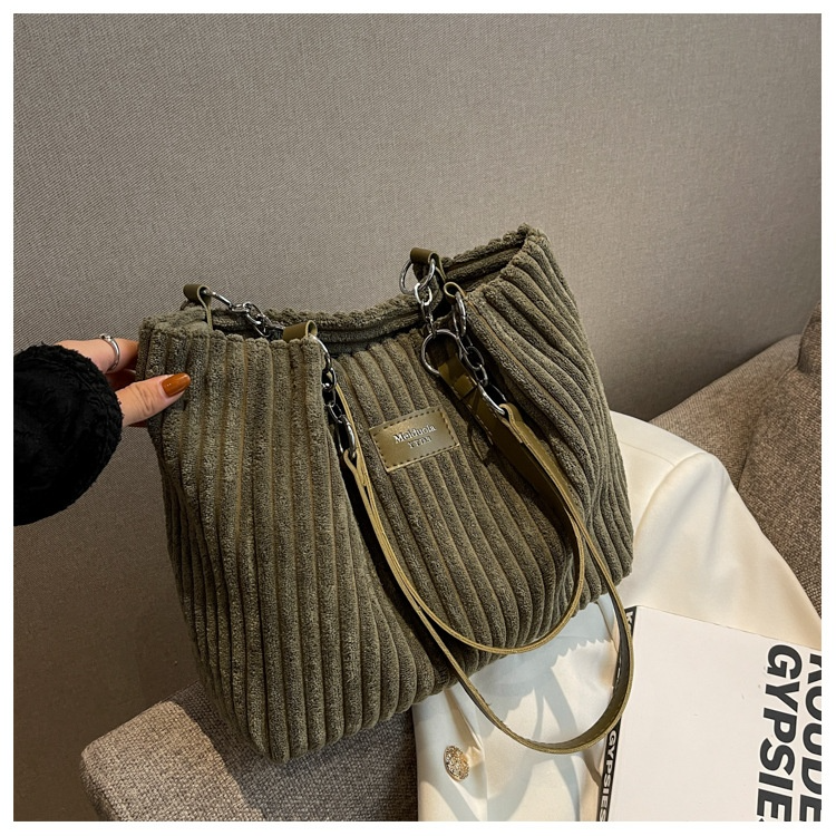 Vintage Chic Large Tote Bag