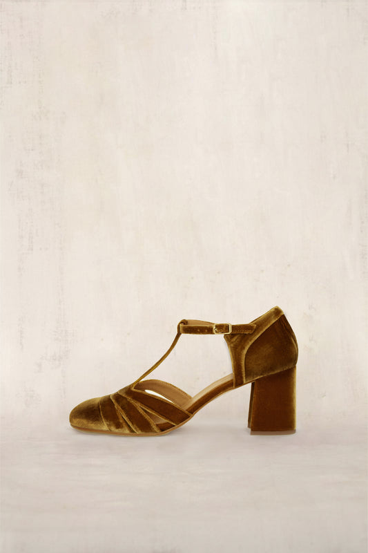 Aitana Velvet Comfort Shoes