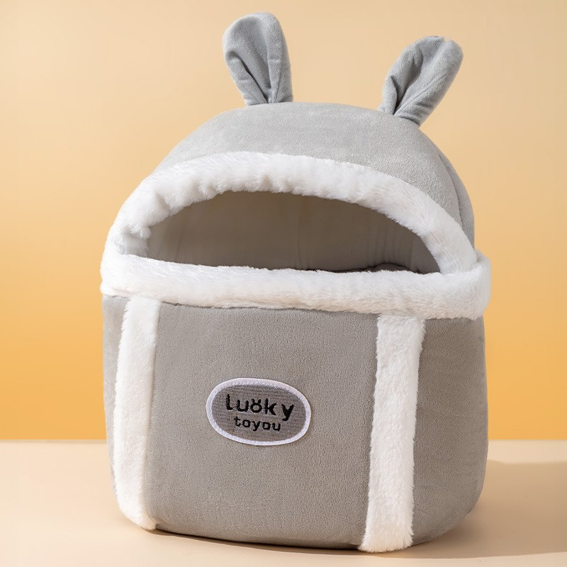 Critter Cuddle Carry Bag ChicCharm