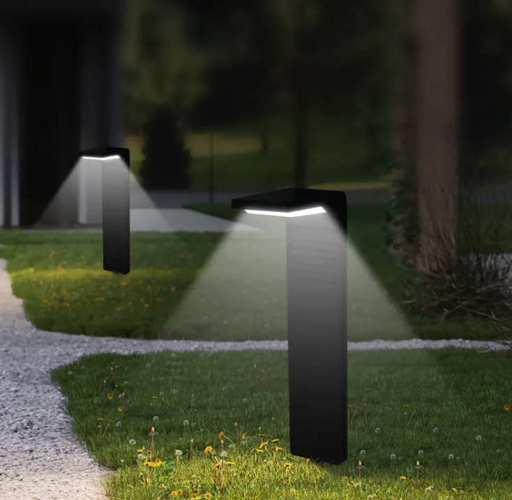Solar Shine Pathway Light ChicCharm
