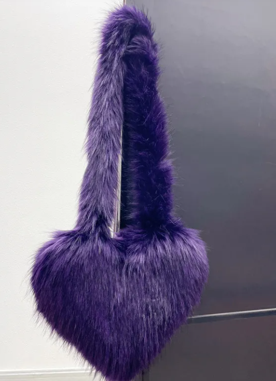 Heartfelt Fleece Messenger