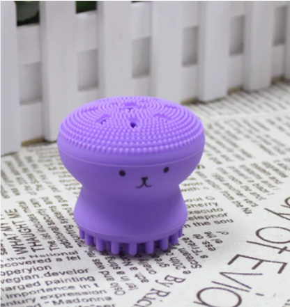 Silky Smooth Exfoliating Brush – Gentle &amp; Effective Cleansing