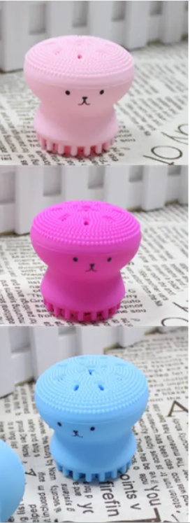 Silky Smooth Exfoliating Brush – Gentle &amp; Effective Cleansing