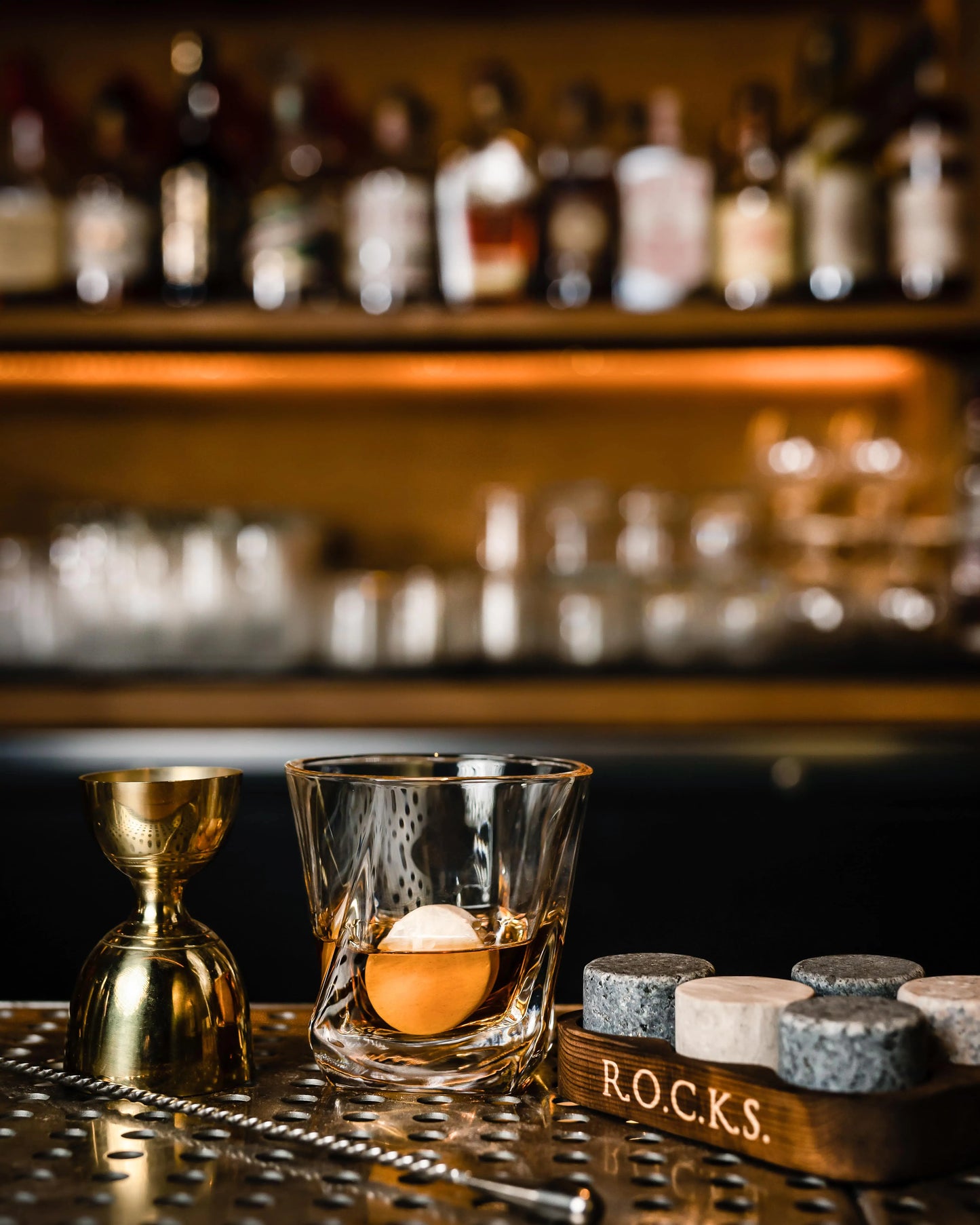 Elegant Smoker's Ensemble - Connoisseur's Choice