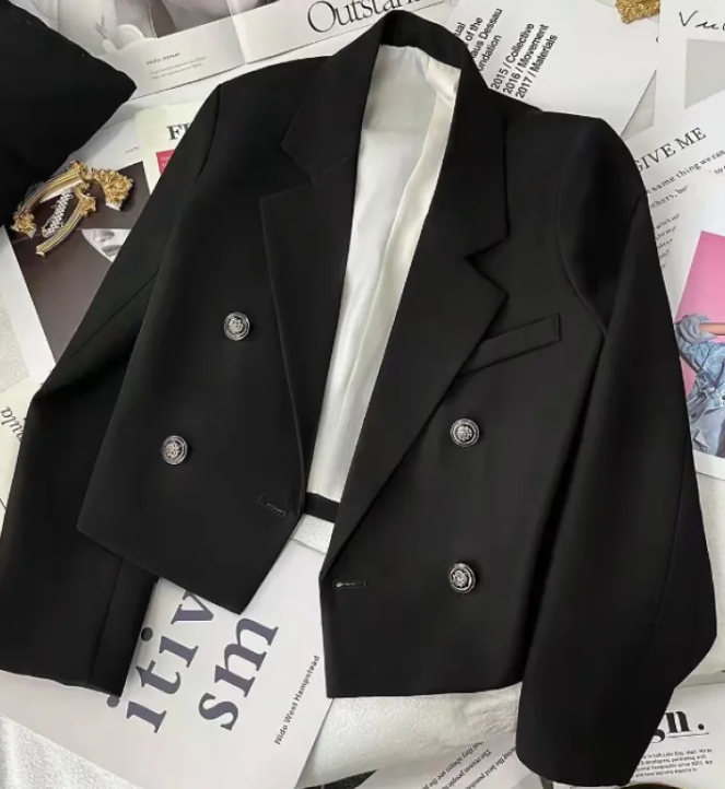 Metro Elegance White Blazer
