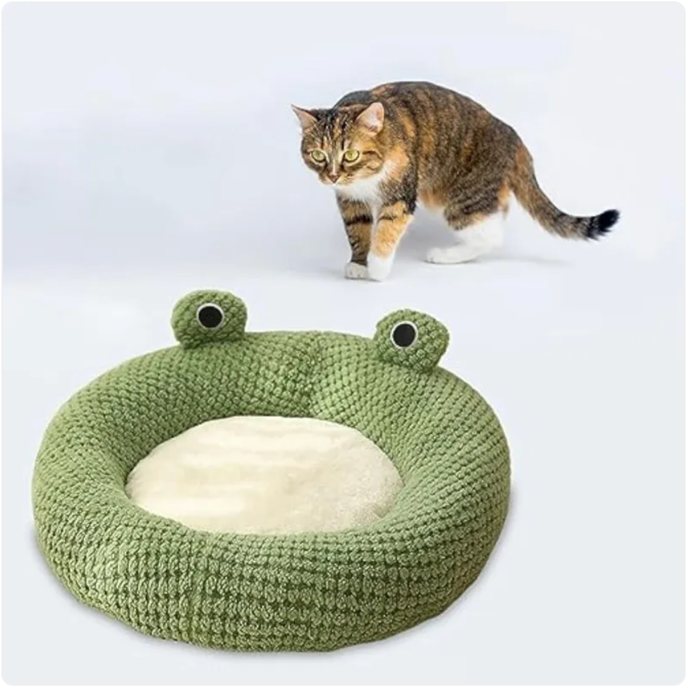 Froggy Plush Pet Nest ChicCharm