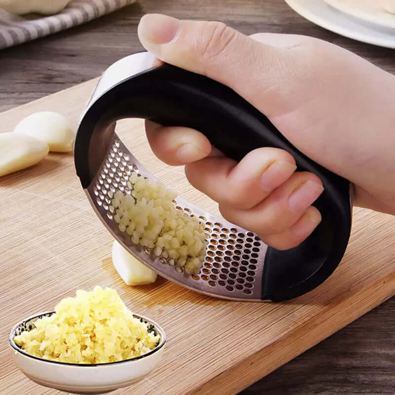 Arc Stainless Garlic Crusher