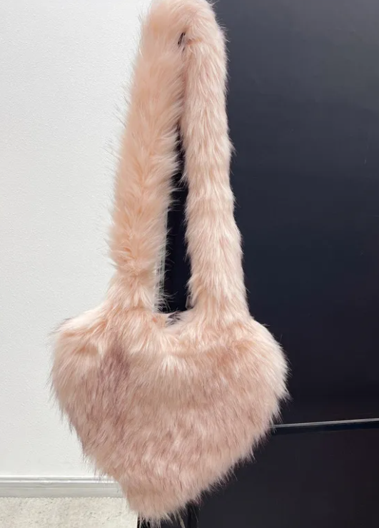 Heartfelt Fleece Messenger