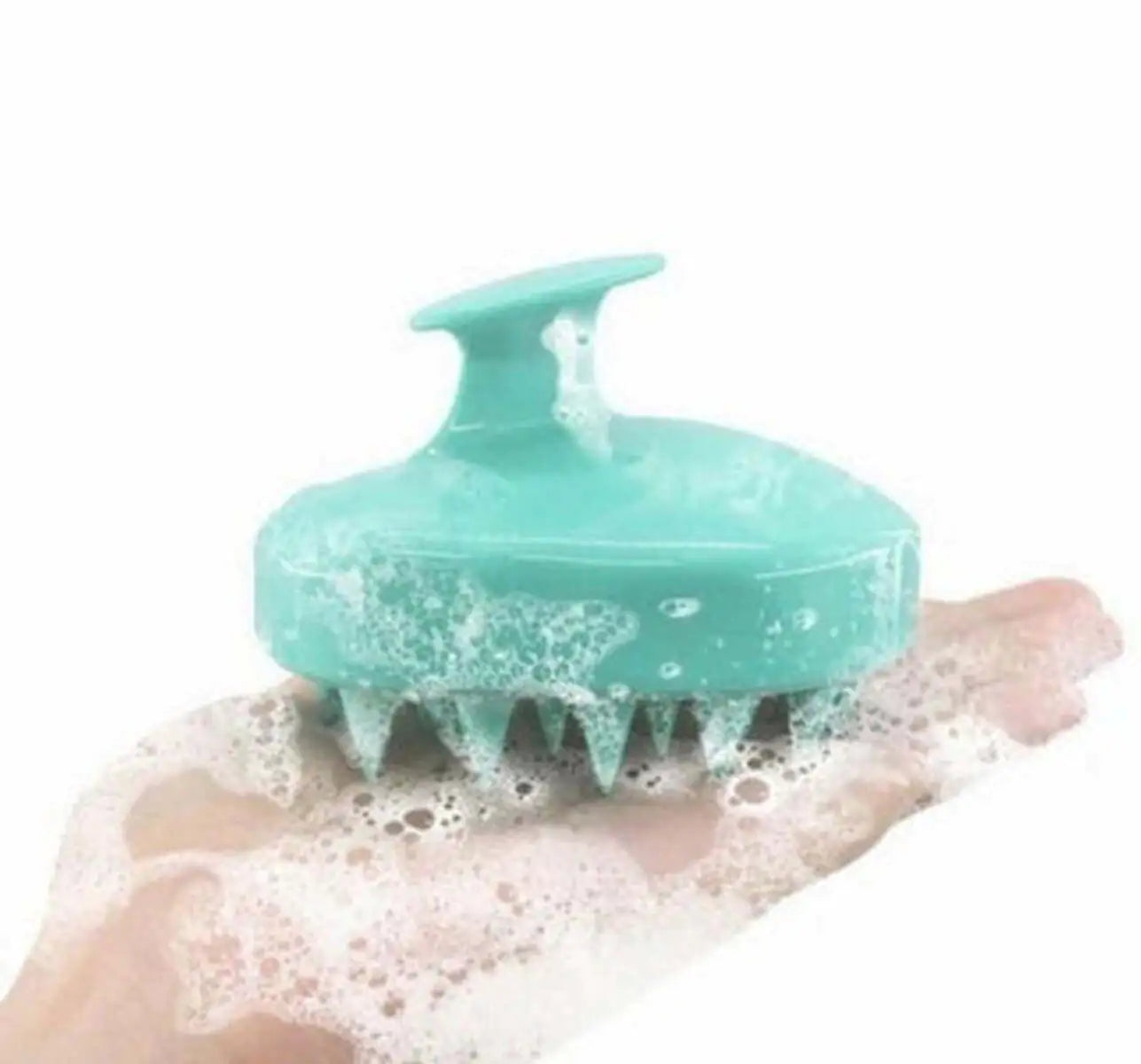 Eco Bath 6-Piece Kit includes a facial brush with a bamboo handle and a bamboo bath brush for natural pampering.