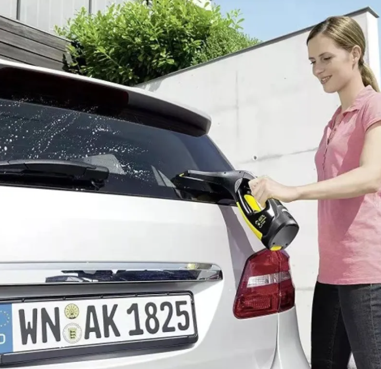 Smart Glass Cleaner