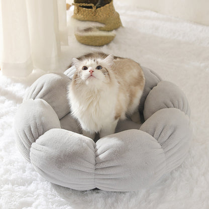 All-Season Cozy Pet Nest