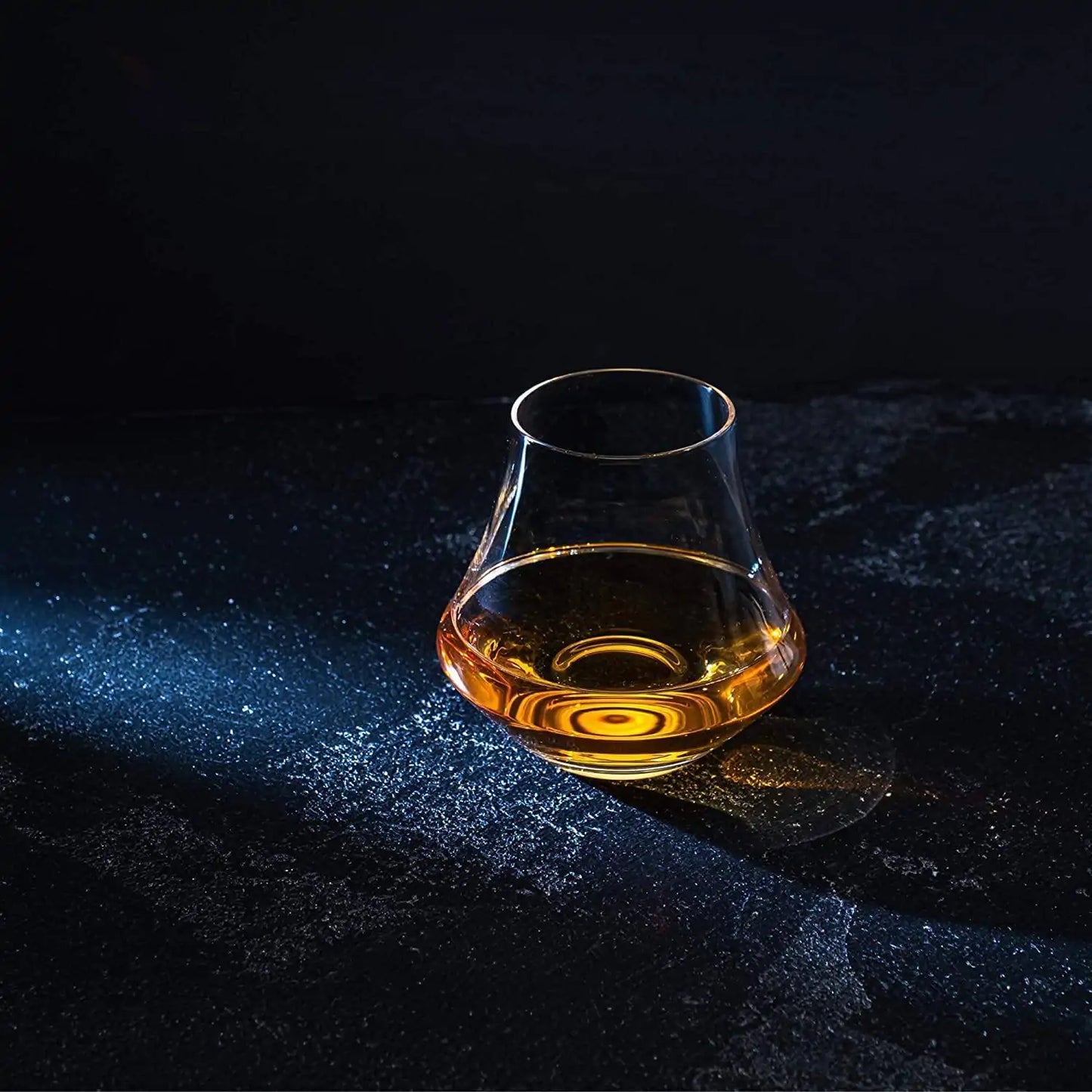 Elite Whiskey Enjoyment Set - Stones & Crystal Glass