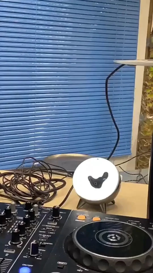 Dynamic Magnet Sound Orb