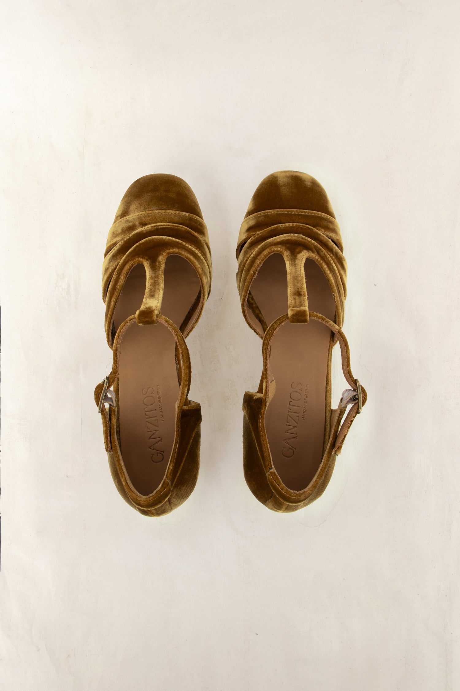 Aitana Velvet Comfort Shoes