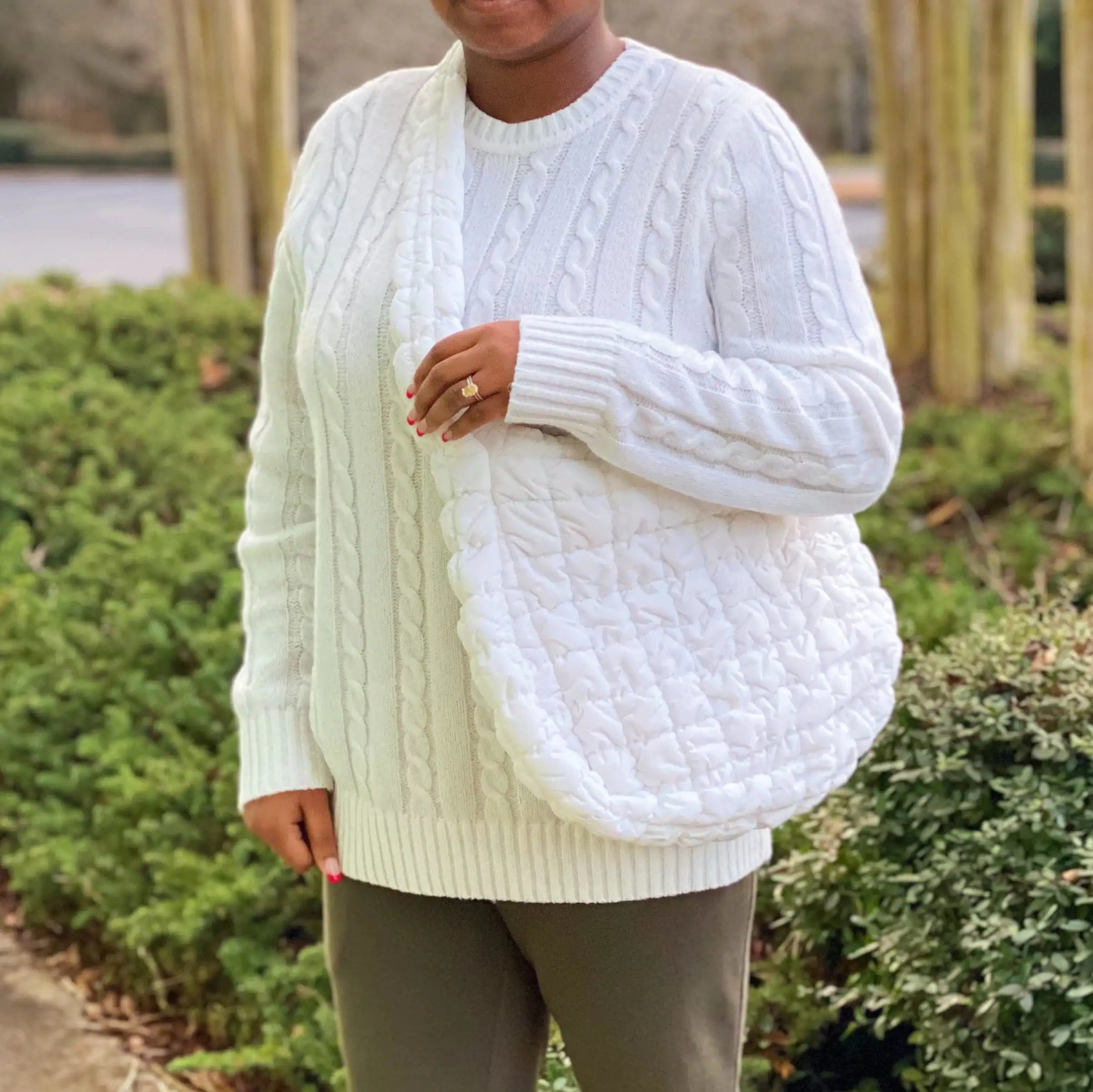 Chic Quilted Carryall Bag